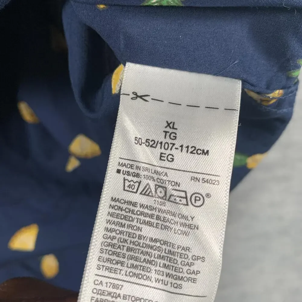 Banana Republic brand banana